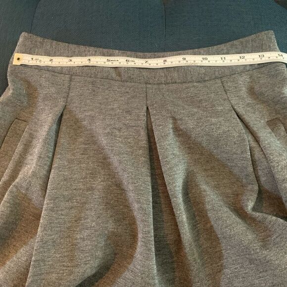 đBCBGMaxazriaâKailinâPleated LaserâCutoutâMini - Picture 8 of 8